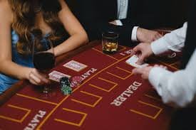 700bet সুবিধা কার্ডের রঙিন উপস্থাপন